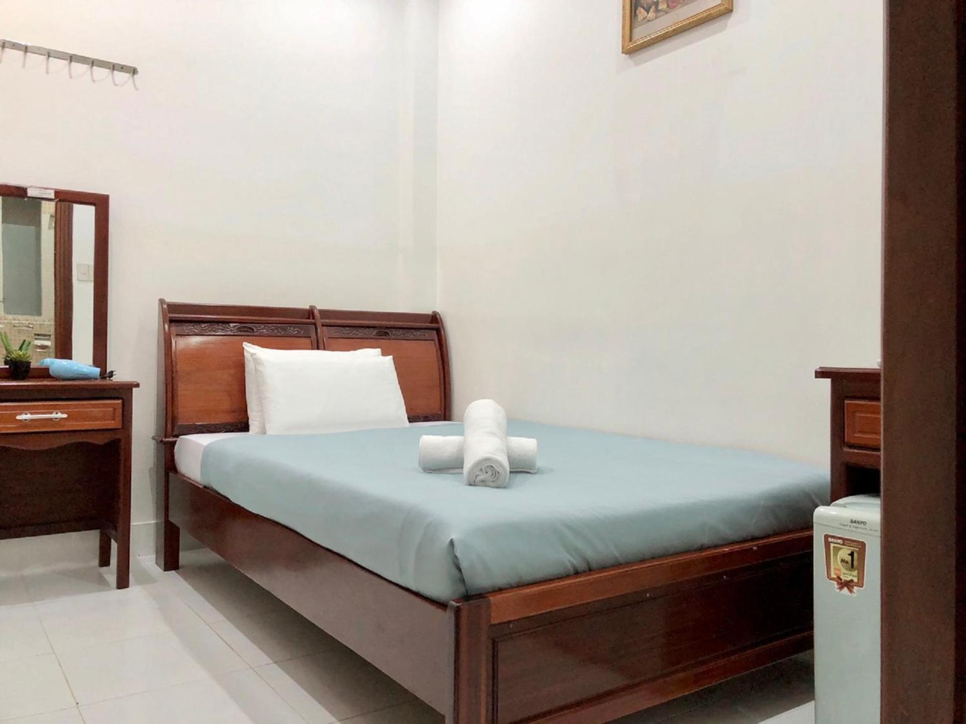 הו צ'י מין סיטי Saigon Cozy2 Hotel At 241 Pham Ngu Lao Street מראה חיצוני תמונה
